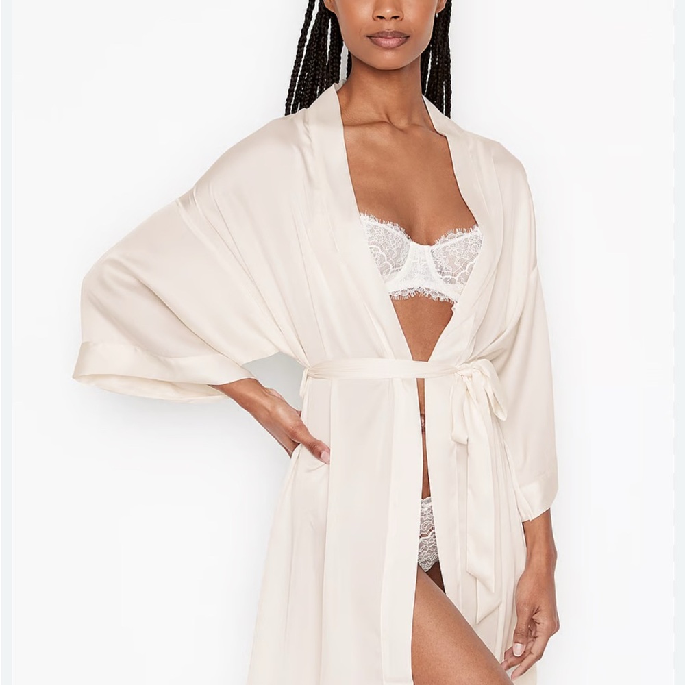 Victoria's Secret white bride Robe